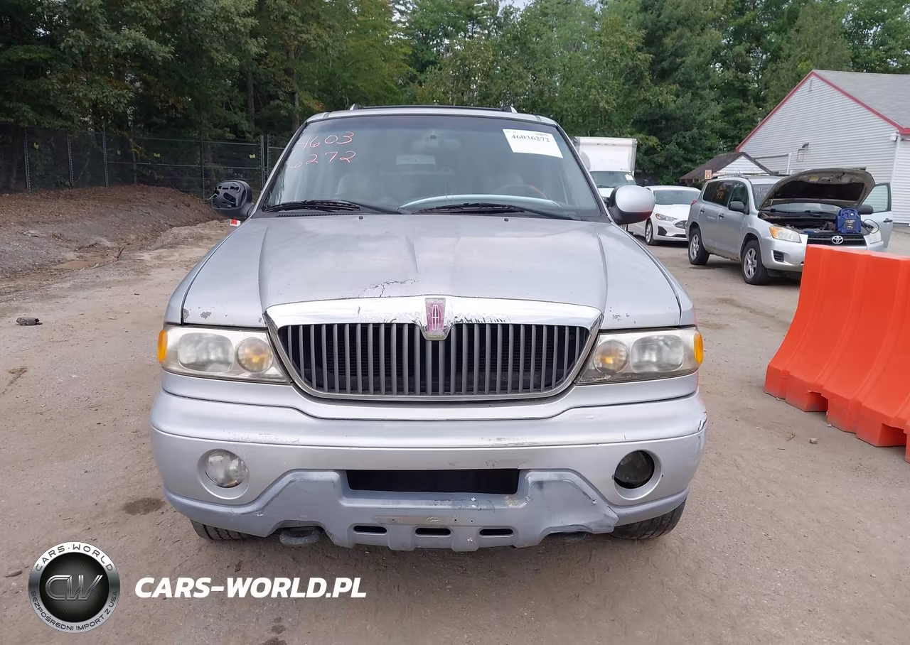 2000 Lincoln Navigator VIN:5LMFU28AXYLJ41345 - 13