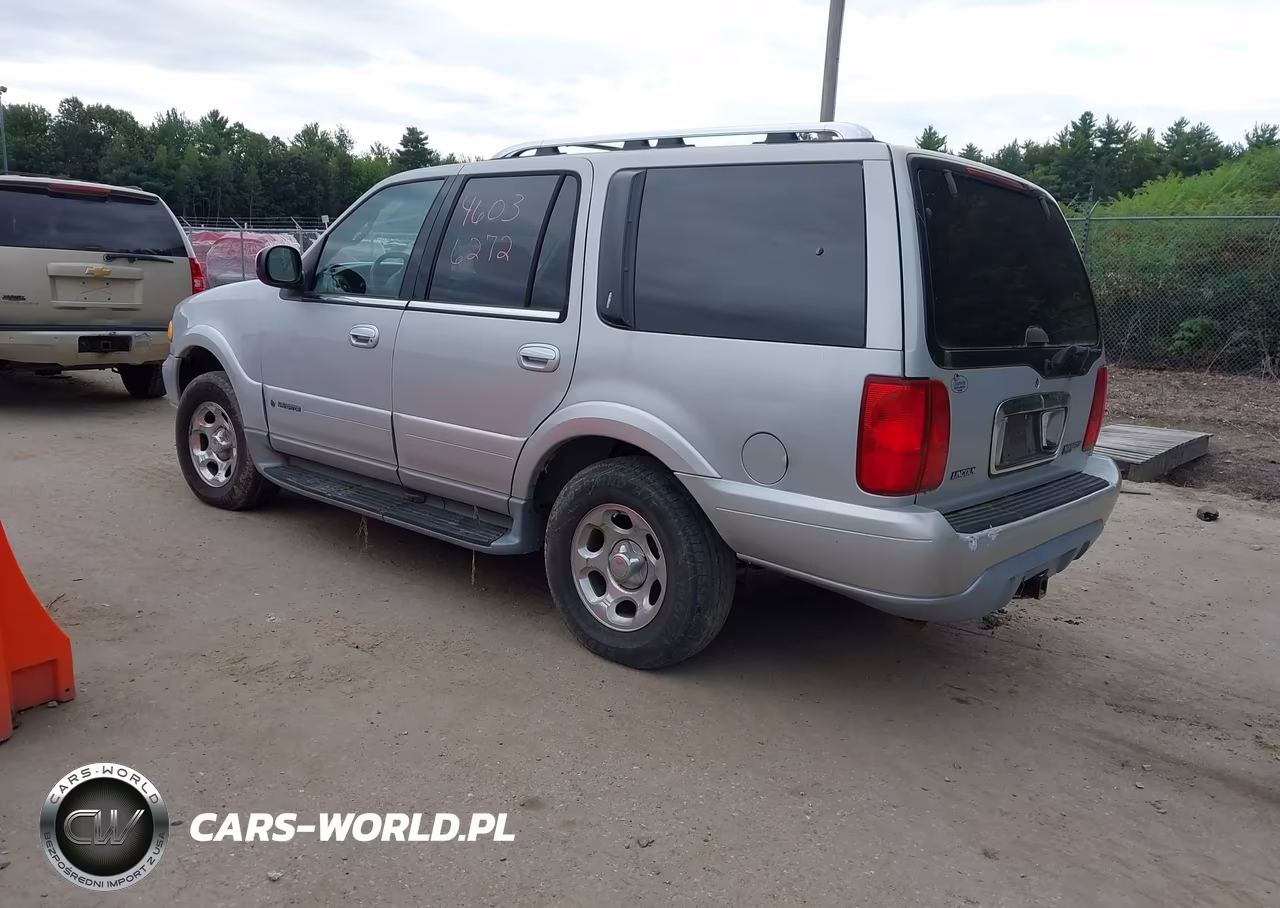 2000 Lincoln Navigator VIN:5LMFU28AXYLJ41345 - 3