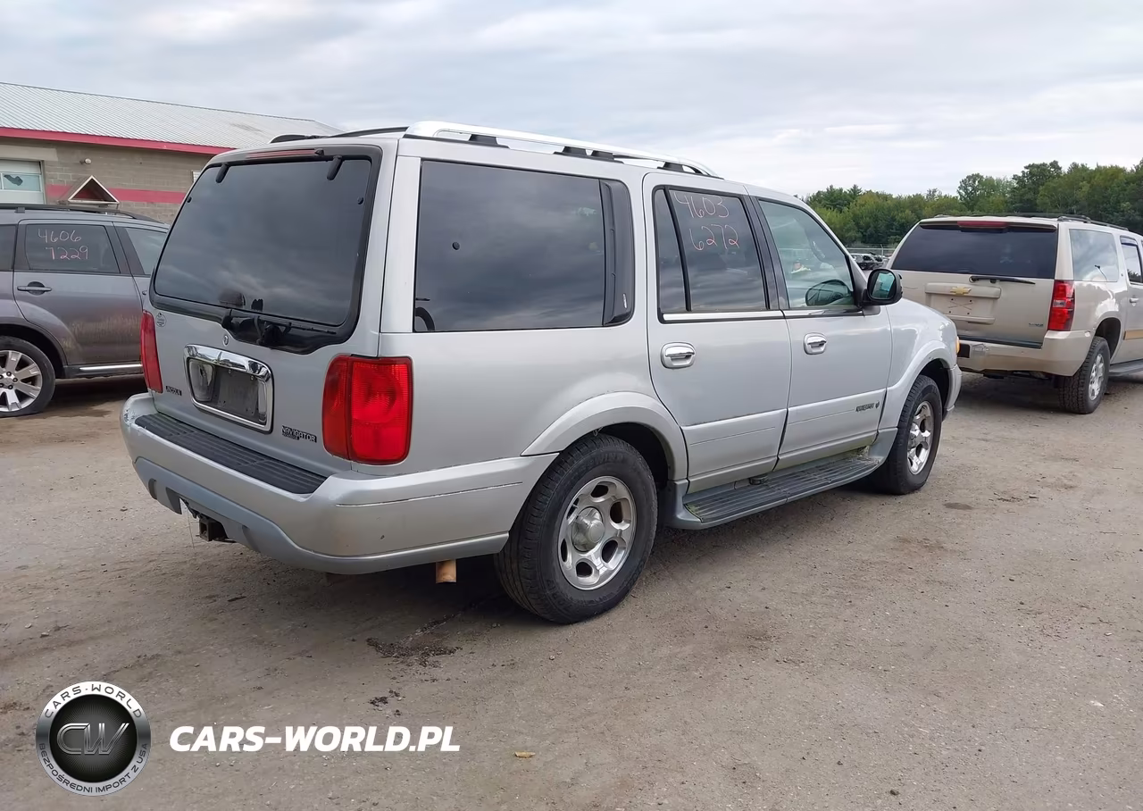 2000 Lincoln Navigator VIN:5LMFU28AXYLJ41345 - 4