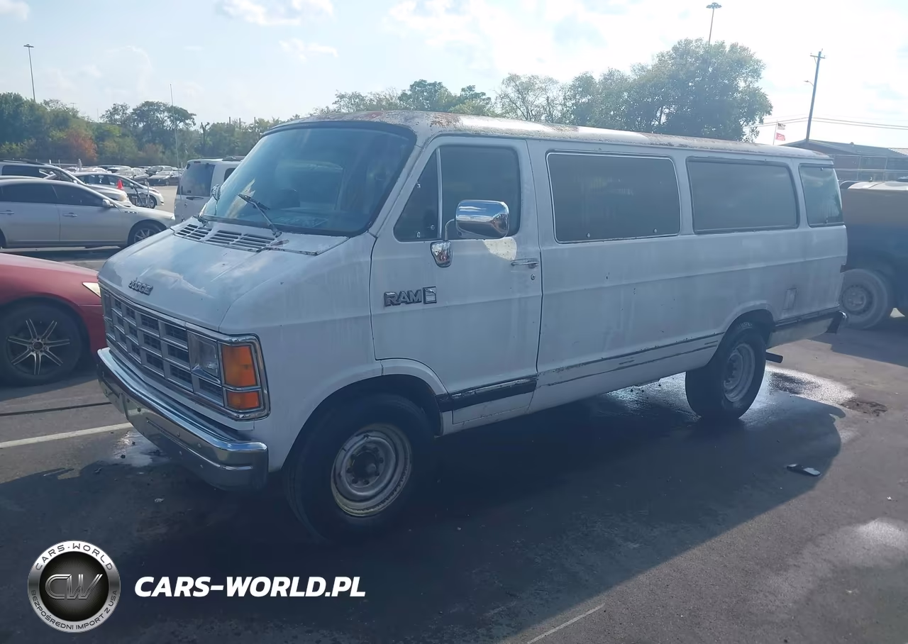1990 Dodge Ram Wagon B350 Bus VIN:2B5WB35Z3LK724788 - 2