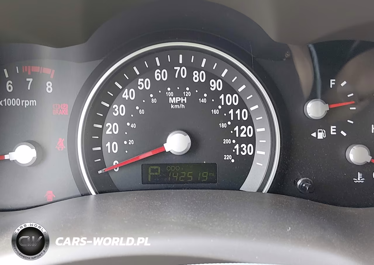 2011 Kia Sedona Lx VIN:KNDMG4C7XB6404601 - 12