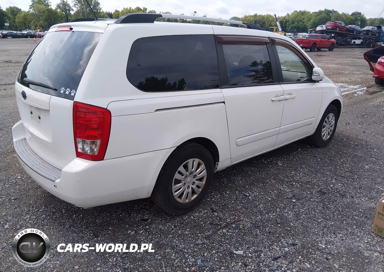 2011 Kia Sedona Lx VIN:KNDMG4C7XB6404601 - 4