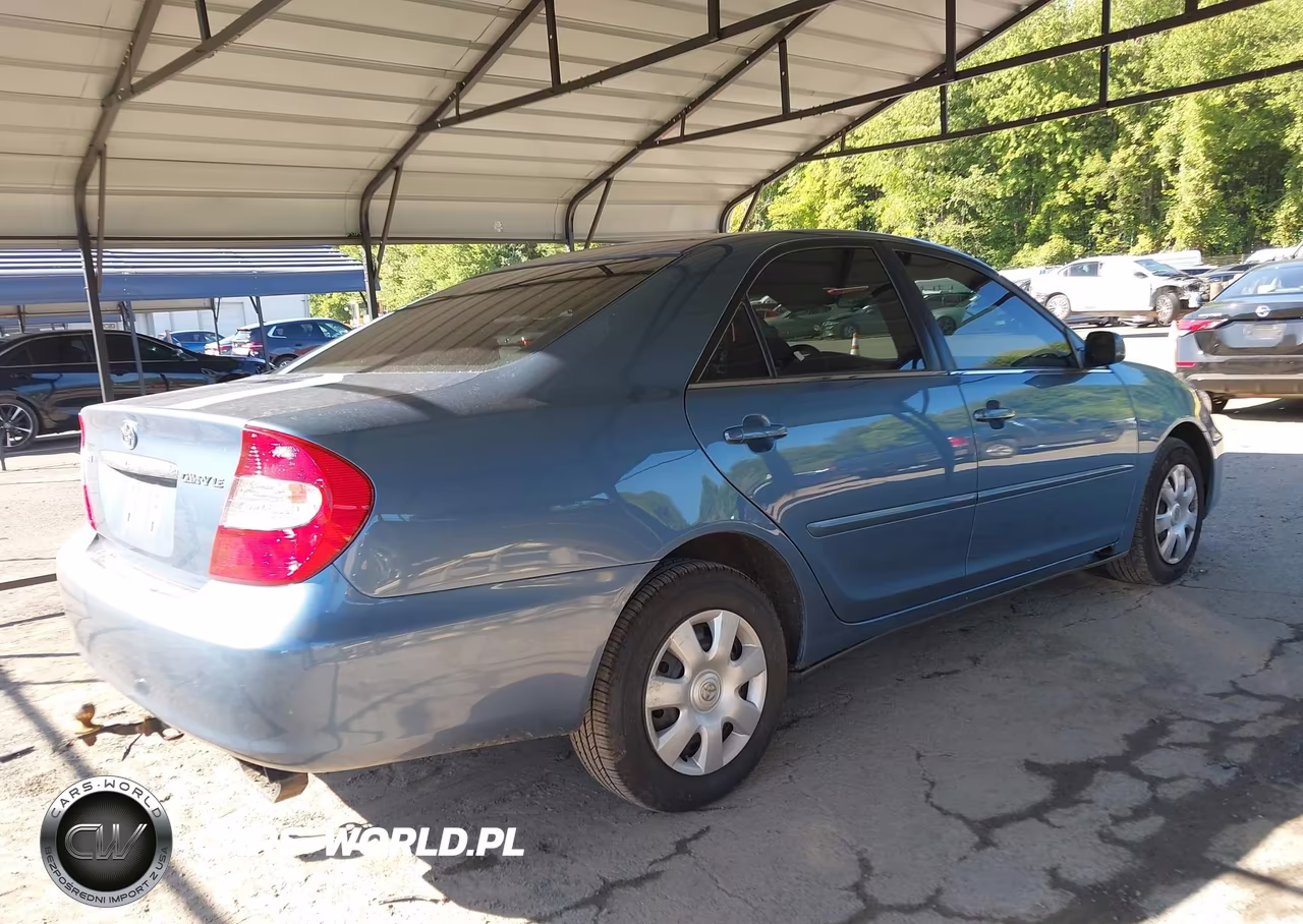 2002 Toyota Camry Le VIN:4T1BE32K72U634343 - 4