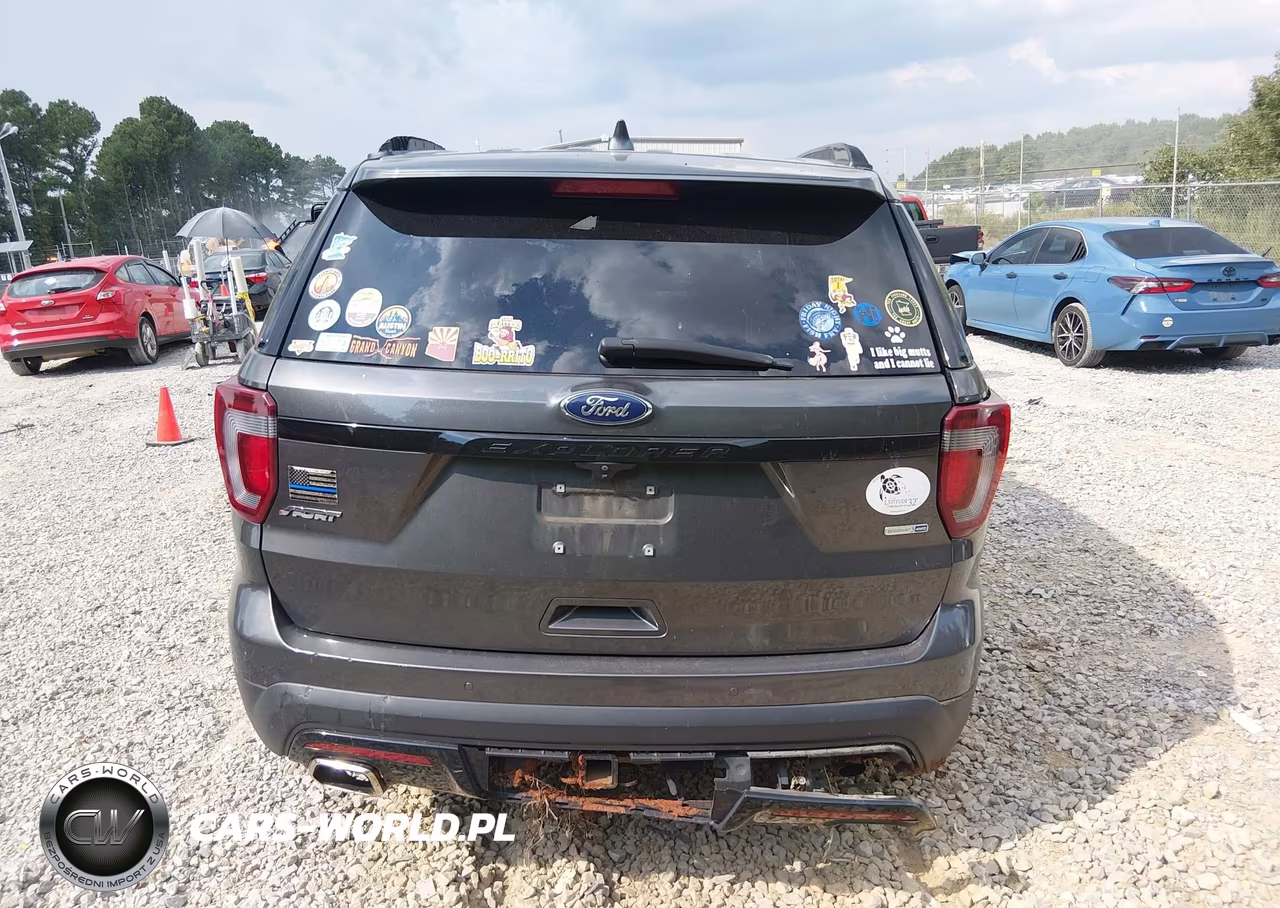2017 Ford Explorer Sport VIN:1FM5K8GTXHGA86107 - 16
