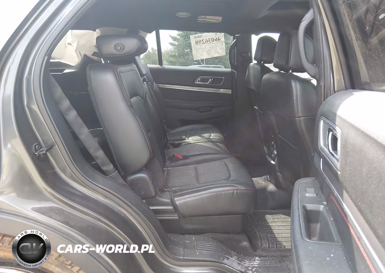 2017 Ford Explorer Sport VIN:1FM5K8GTXHGA86107 - 8