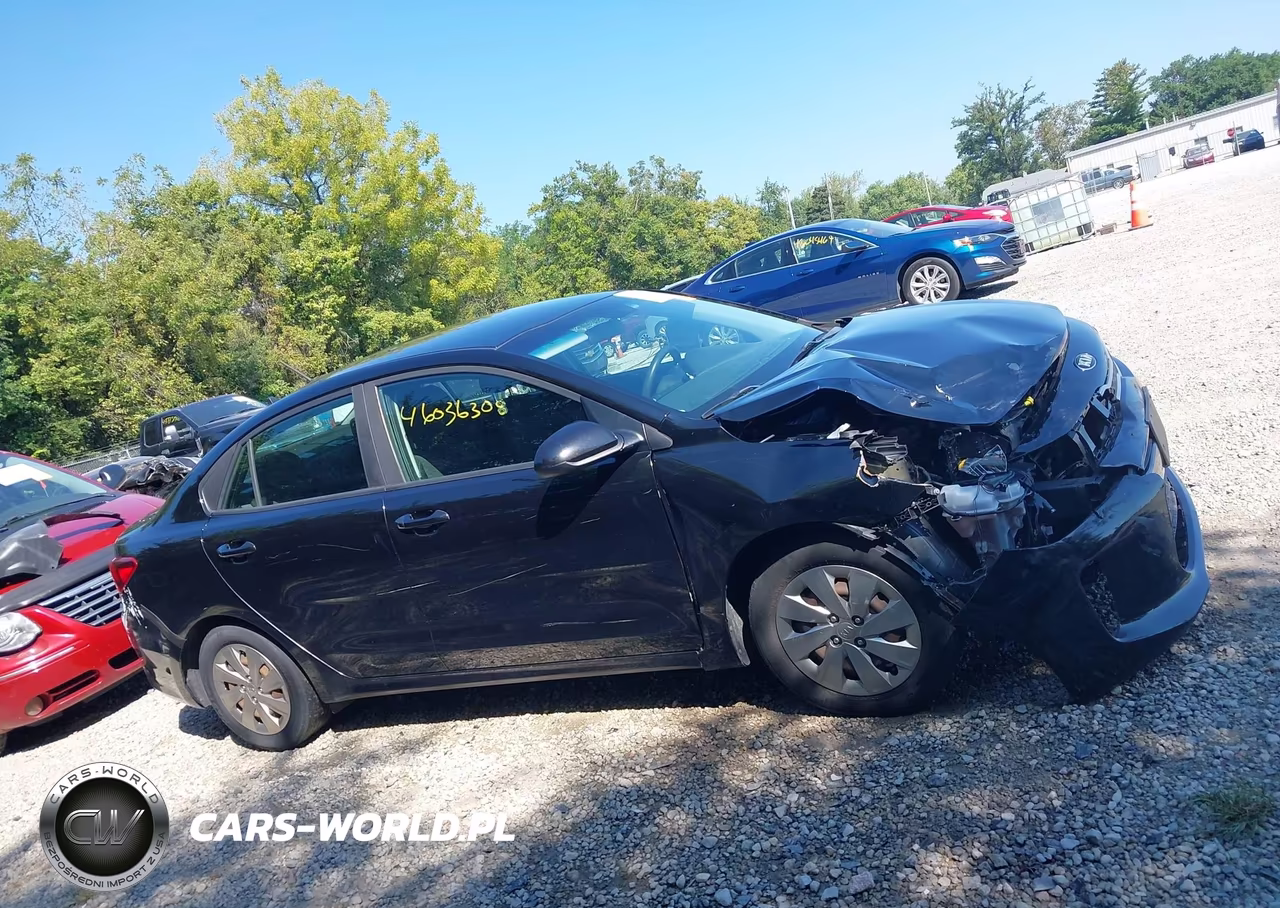 2018 Kia Rio S VIN:3KPA24AB8JE142580 - 13