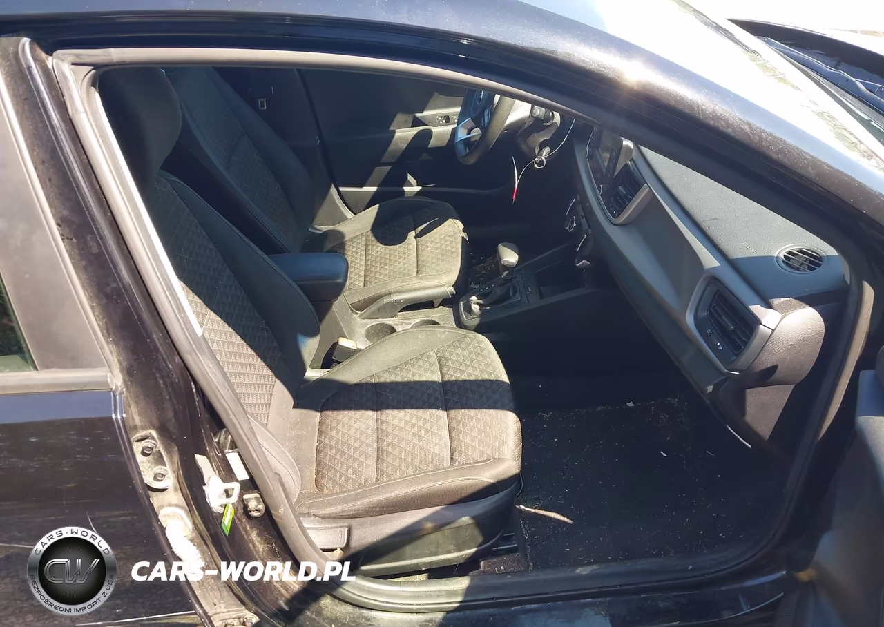2018 Kia Rio S VIN:3KPA24AB8JE142580 - 5