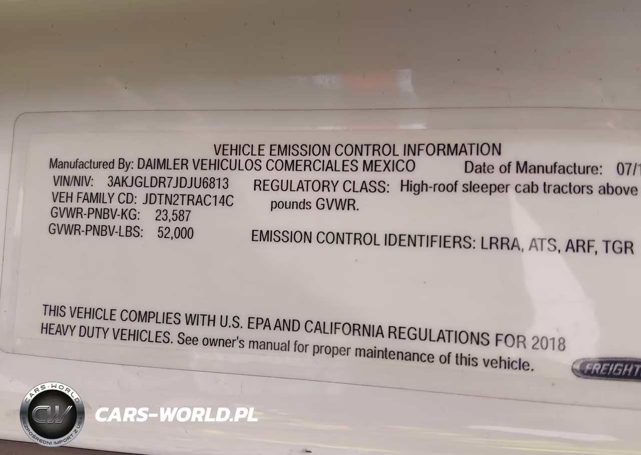 2018 Freightliner Cascadia 125 VIN:3AKJGLDR7JDJU6813 - 8