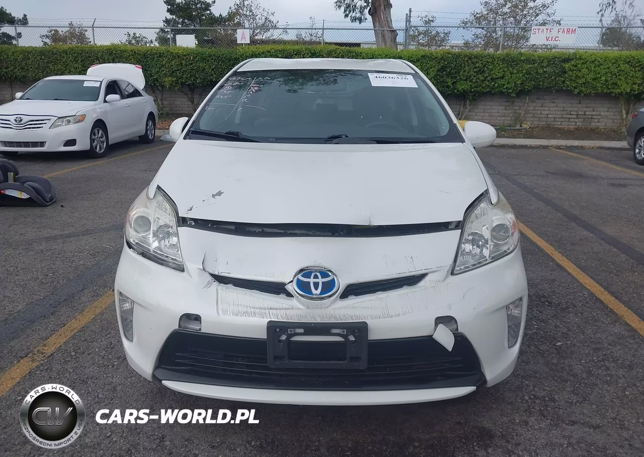2013 Toyota Prius Two VIN:JTDKN3DU9D5559273 - 12