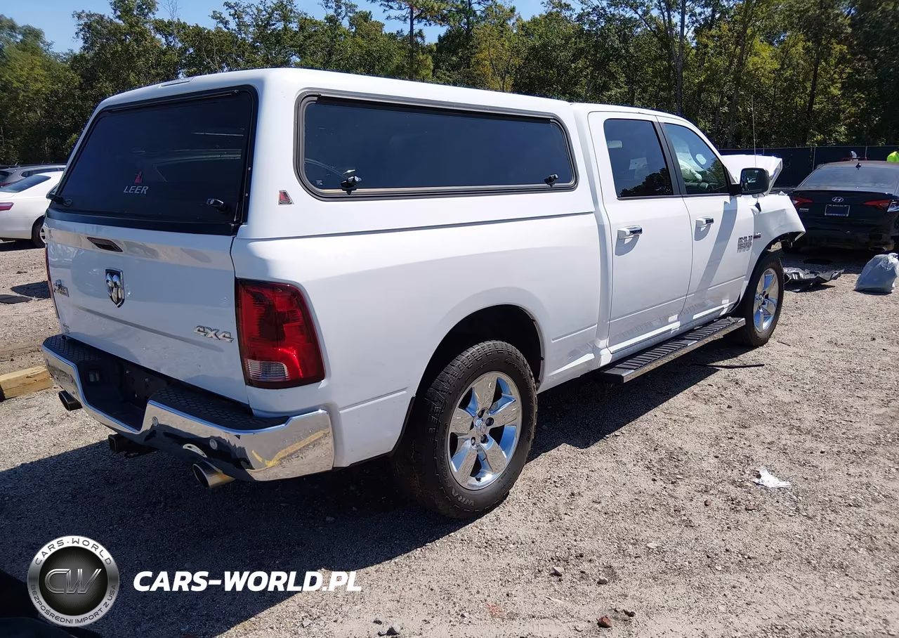 2018 Ram 1500 Big Horn 4X4 6'4 Box VIN:1C6RR7TT5JS150372 - 4