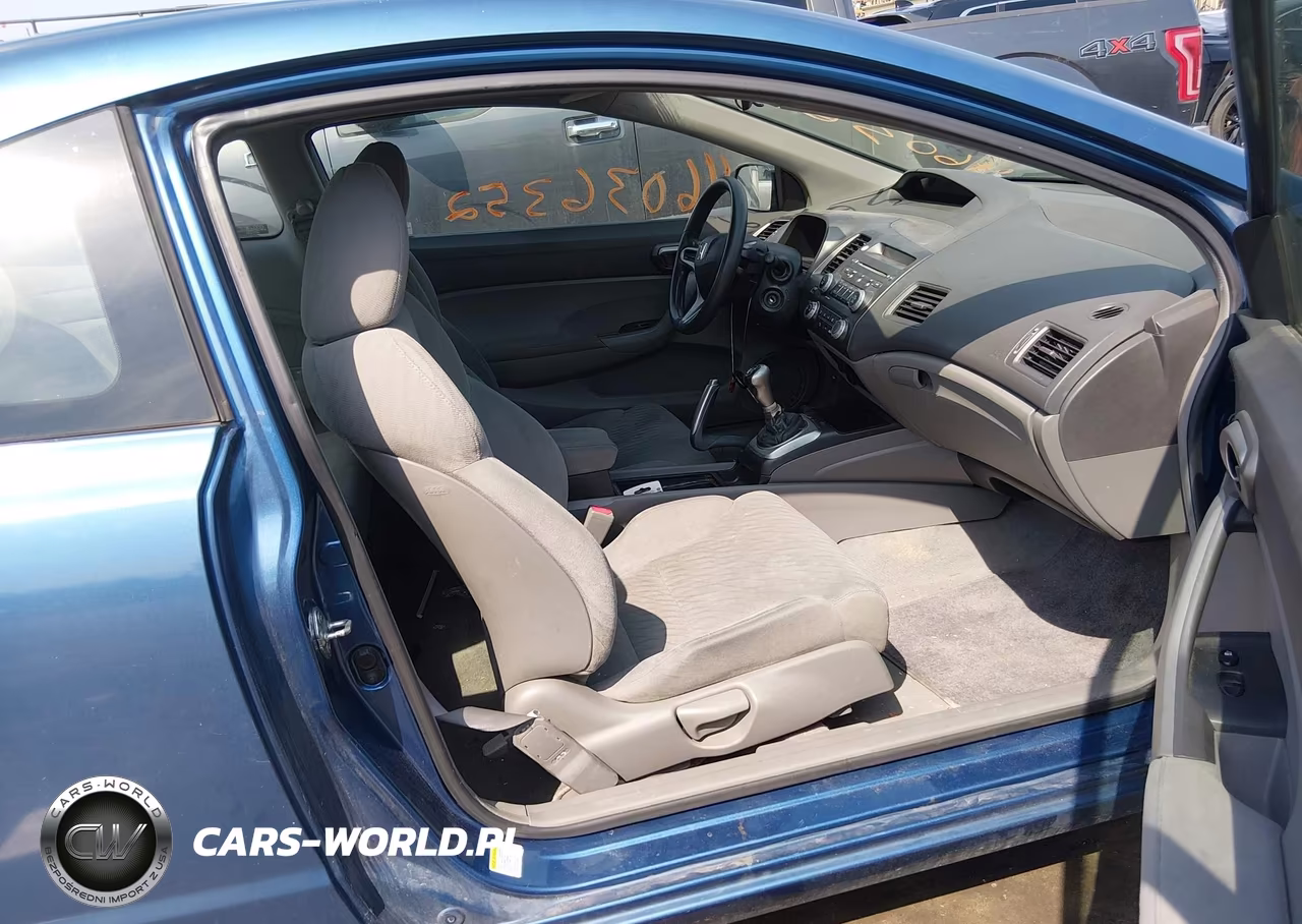 2009 Honda Civic Lx VIN:2HGFG11639H506494 - 5