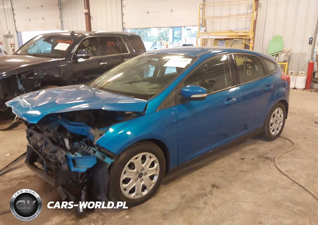 2014 Ford Focus Se VIN:1FADP3K24EL401222 - 2
