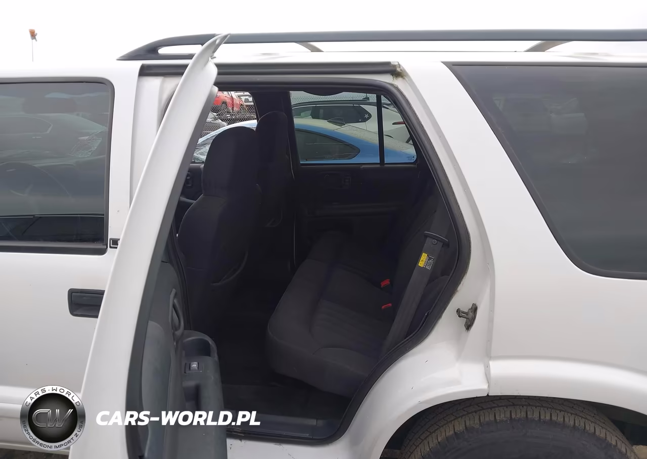 2003 Chevrolet Blazer Ls VIN:1GNDT13X53K173200 - 8