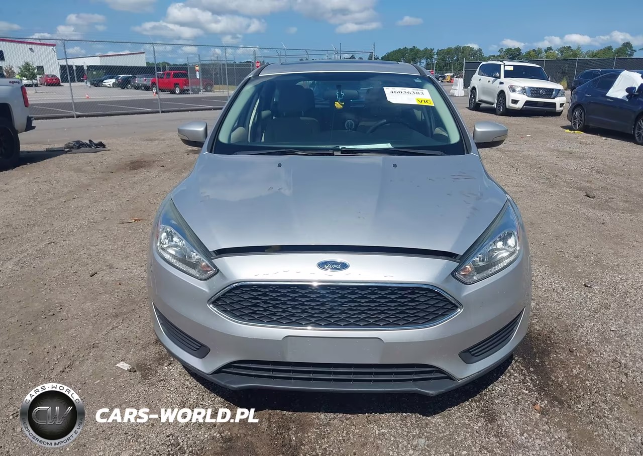 2016 Ford Focus Se VIN:1FADP3K2XGL249112 - 12