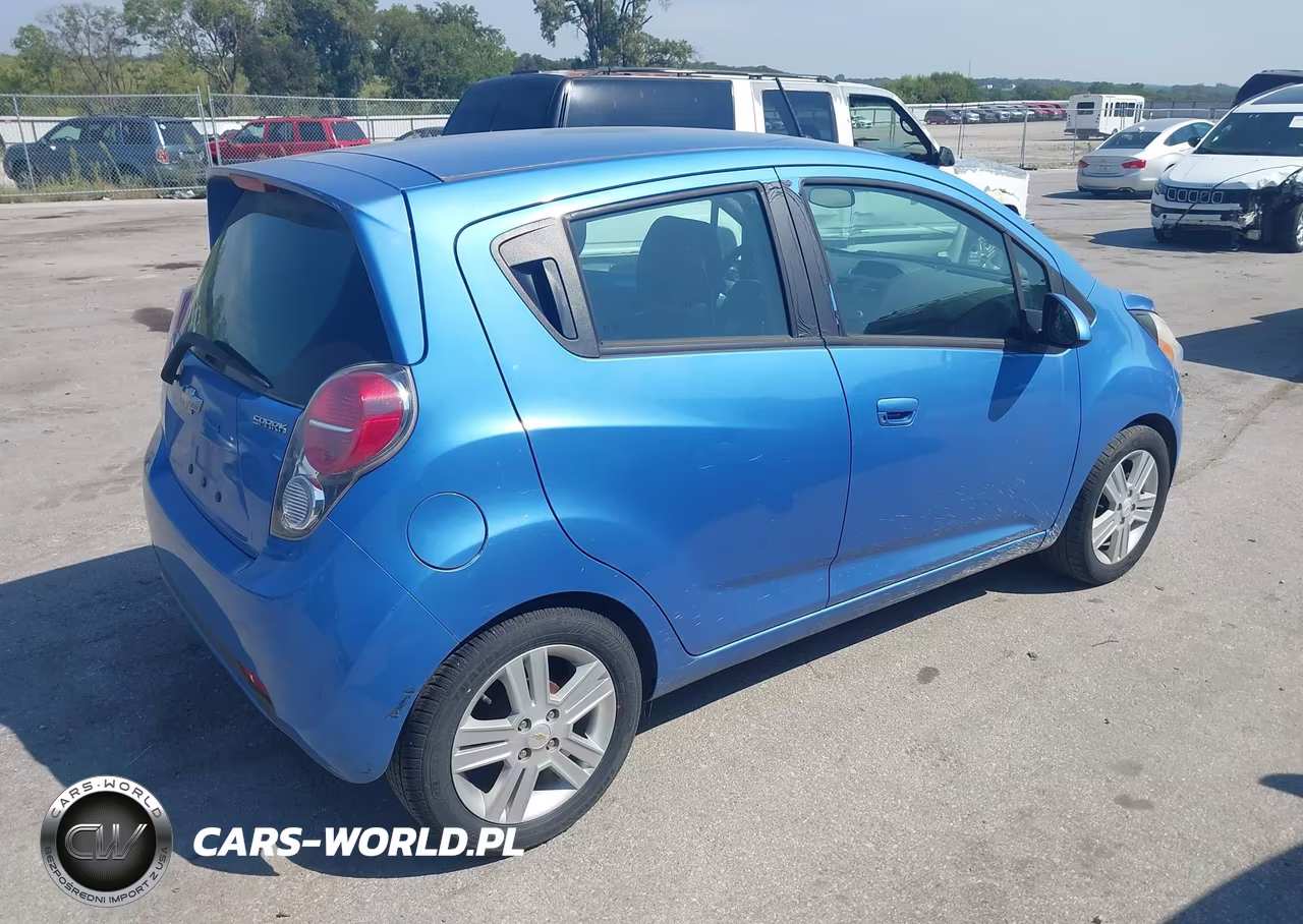 2015 Chevrolet Spark Ls Manual VIN:KL8CA6S94FC709555 - 4