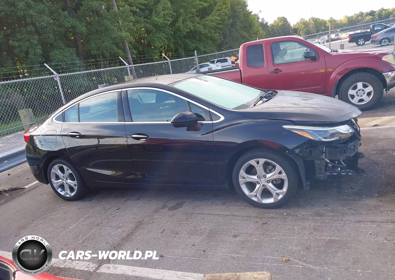 2018 Chevrolet Cruze Premier Auto VIN:1G1BF5SM5J7120494 - 14
