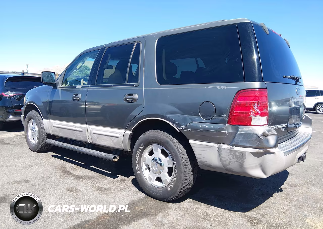 2003 Ford Expedition Xlt VIN:1FMPU16L03LC23390 - 3