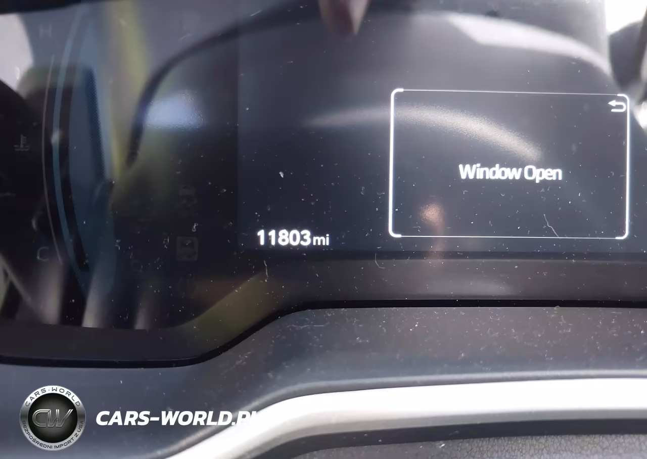 2025 Toyota Corolla Xse VIN:JTNC4MBE6S3235162 - 7