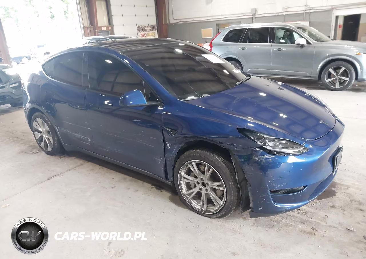 2023 Tesla Model Y Awd-Long Range Dual Motor All-Wheel Drive VIN:7SAYGDEE8PF703855 - 1