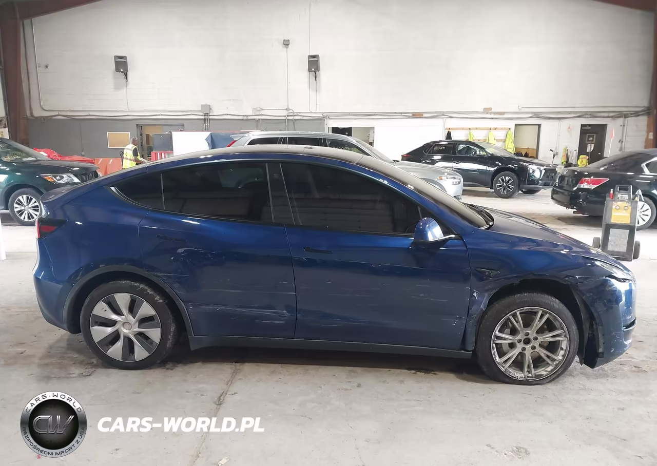 2023 Tesla Model Y Awd-Long Range Dual Motor All-Wheel Drive VIN:7SAYGDEE8PF703855 - 13