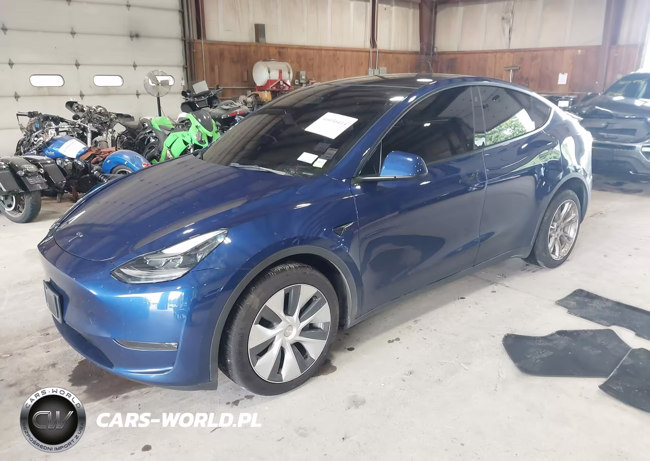 2023 Tesla Model Y Awd-Long Range Dual Motor All-Wheel Drive VIN:7SAYGDEE8PF703855 - 2