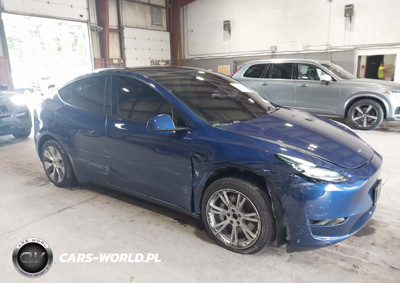 2023 Tesla Model Y Awd-Long Range Dual Motor All-Wheel Drive VIN:7SAYGDEE8PF703855 - 6