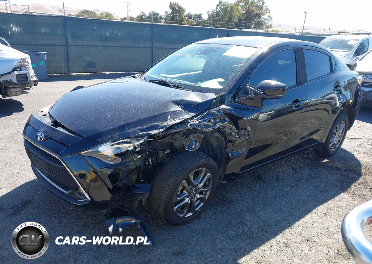 2020 Toyota Yaris Le VIN:3MYDLBYV1LY715966 - 2