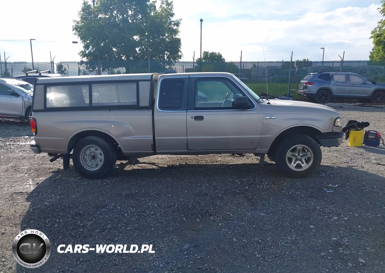 1998 Mazda B3000 Se VIN:4F4YR16U3WTM23002 - 13