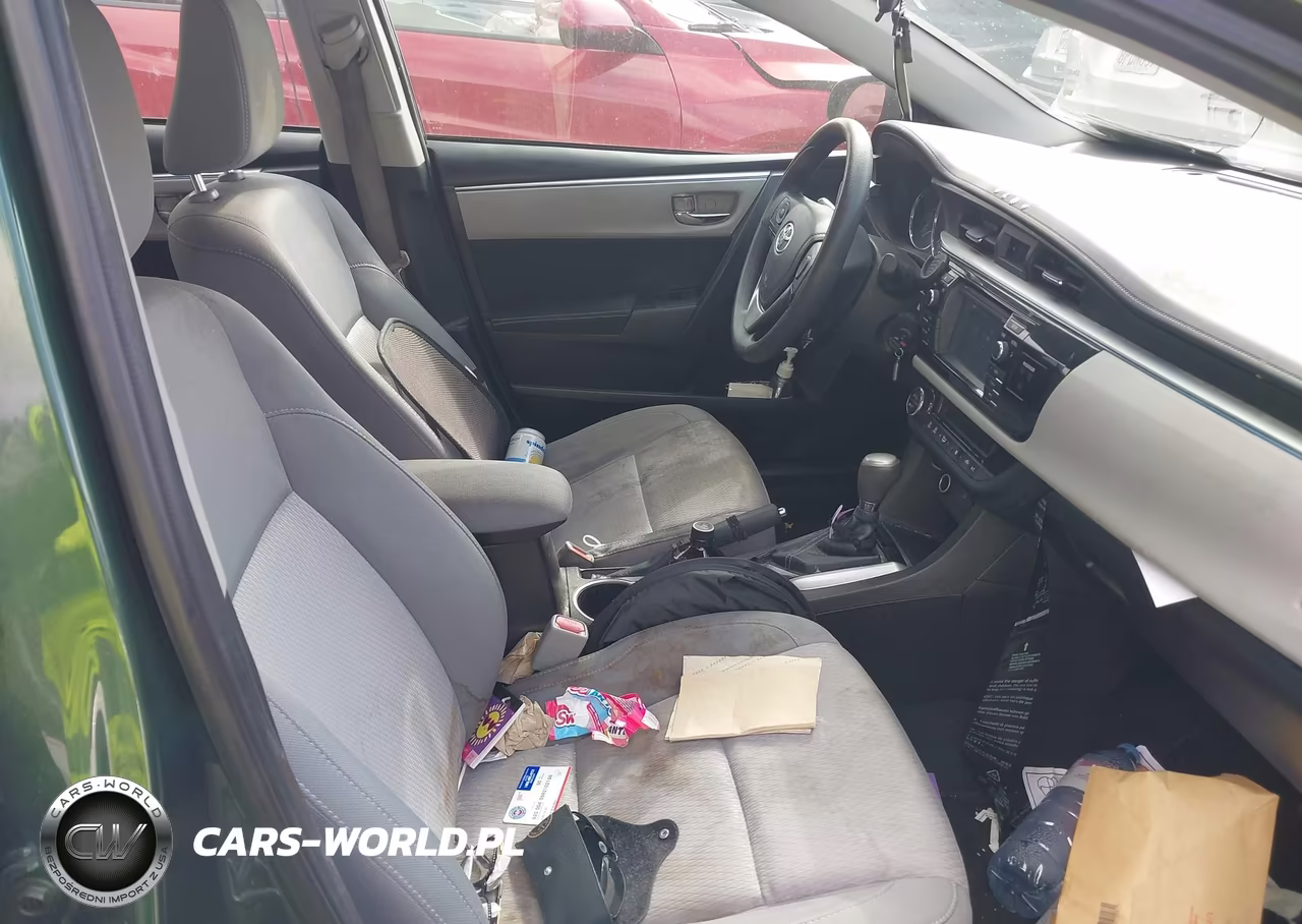 2014 Toyota Corolla Le Plus VIN:5YFBURHE1EP100445 - 5