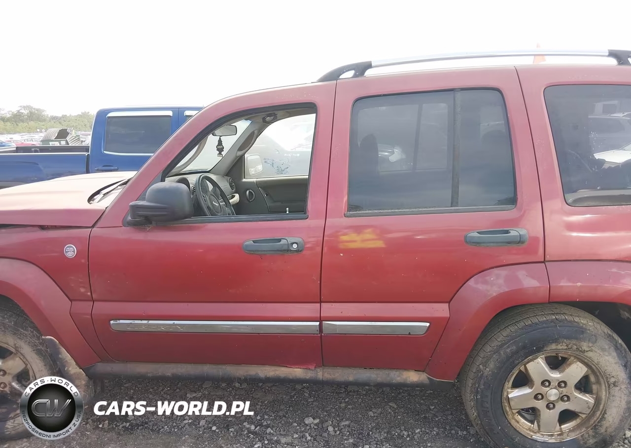 2005 Jeep Liberty Limited Edition VIN:1J4GL585X5W660211 - 14