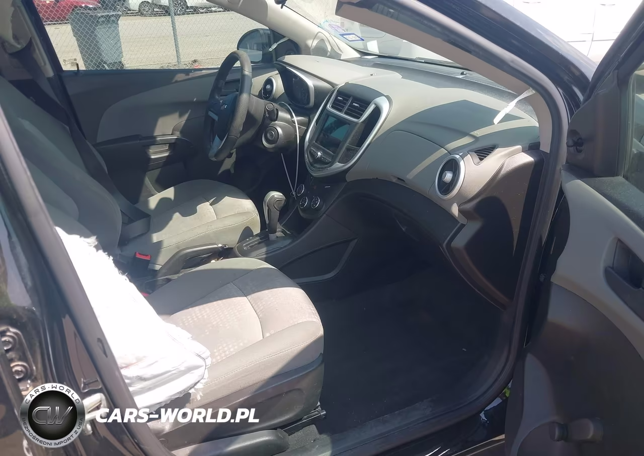 2018 Chevrolet Sonic Ls Auto VIN:1G1JB5SH6J4108351 - 5