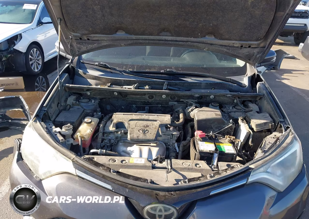 2018 Toyota Rav4 Xle VIN:JTMWFREV1JJ172342 - 10