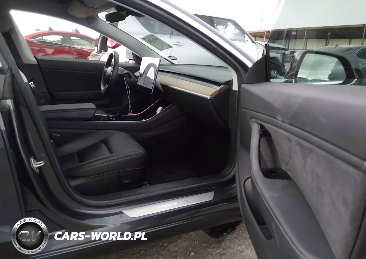 2018 Tesla Model 3 Long Range-Mid Range VIN:5YJ3E1EA2JF018900 - 5