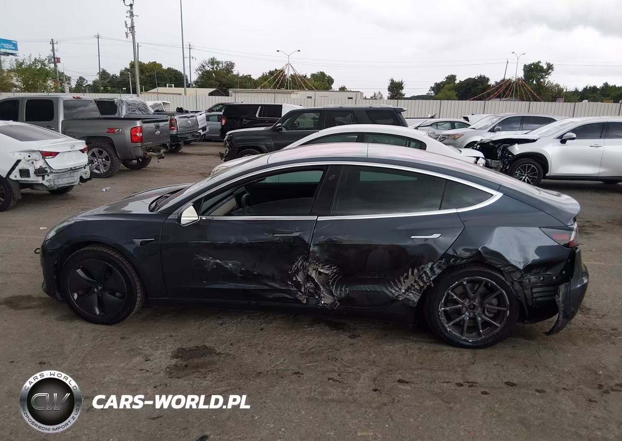 2018 Tesla Model 3 Long Range-Mid Range VIN:5YJ3E1EA2JF018900 - 6