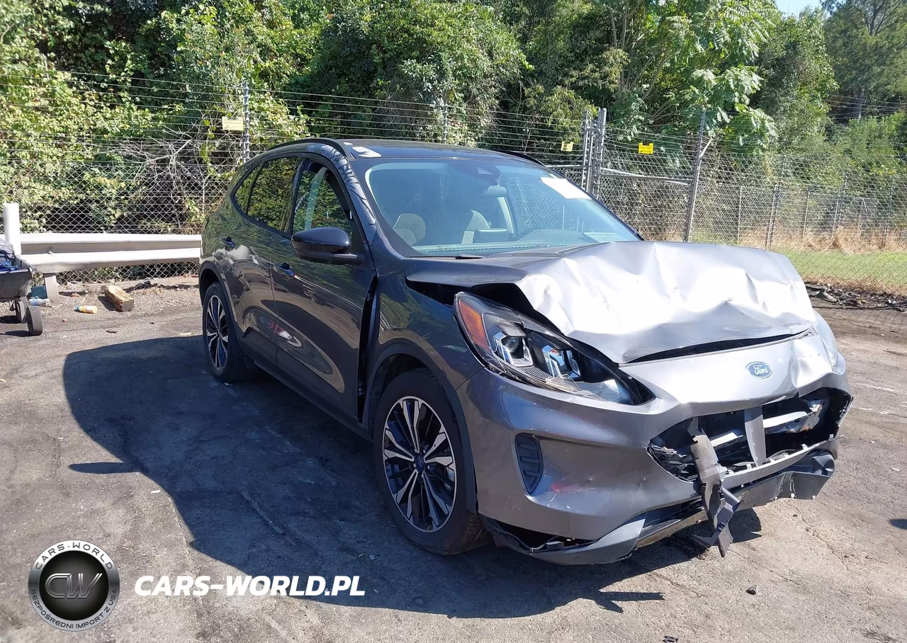 2021 Ford Escape Se