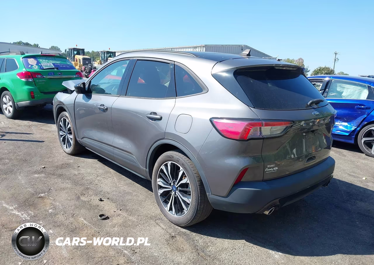 2021 Ford Escape Se VIN:1FMCU0G64MUA98603 - 3