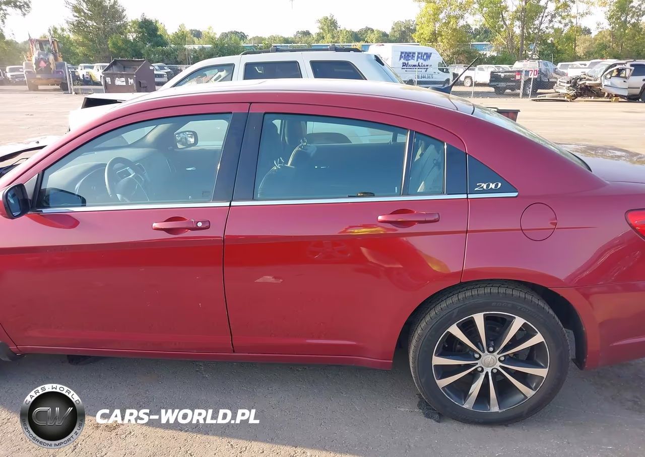 2014 Chrysler 200 Limited VIN:1C3CCBCG9EN183695 - 15