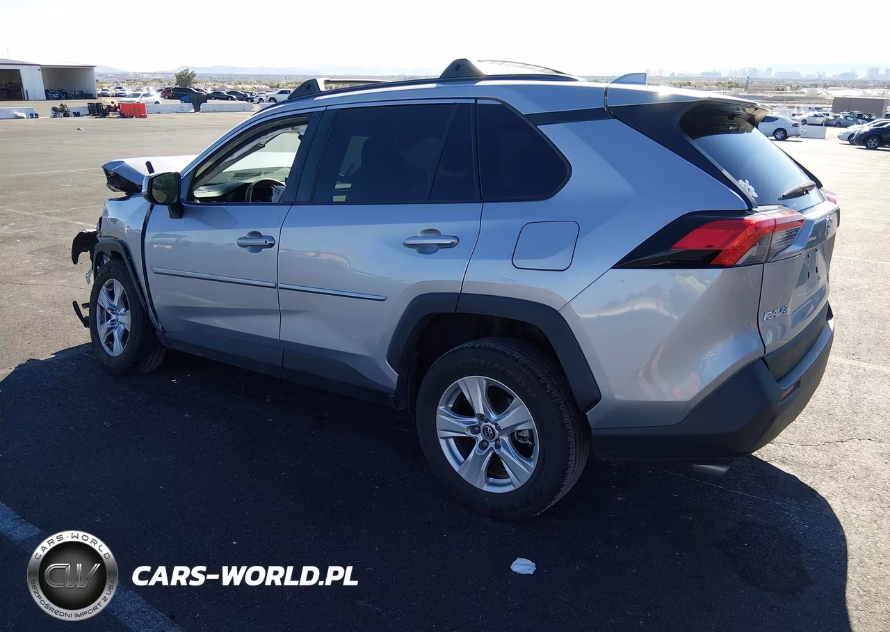 2020 Toyota Rav4 Xle VIN:2T3W1RFV9LW081661 - 3