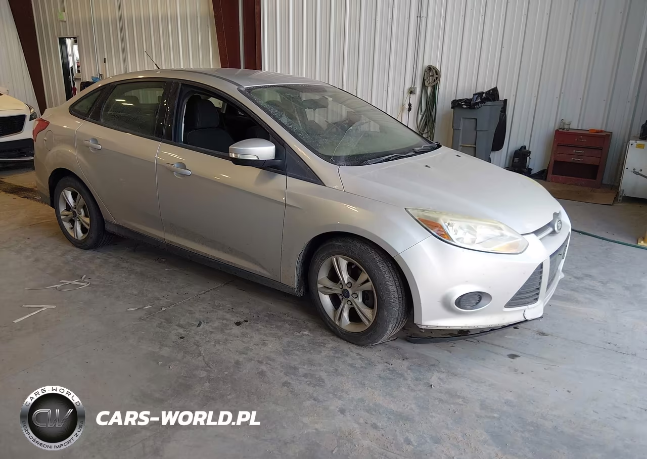 2014 Ford Focus Se VIN:1FADP3F27EL420518 - 1