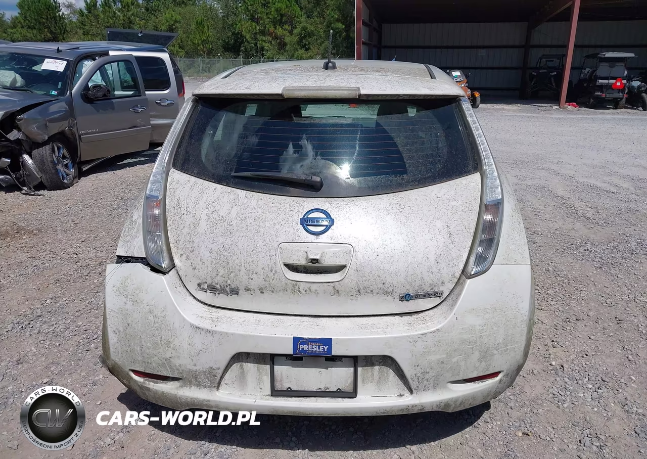 2015 Nissan Leaf S VIN:1N4AZOCPOFC324176 - 16