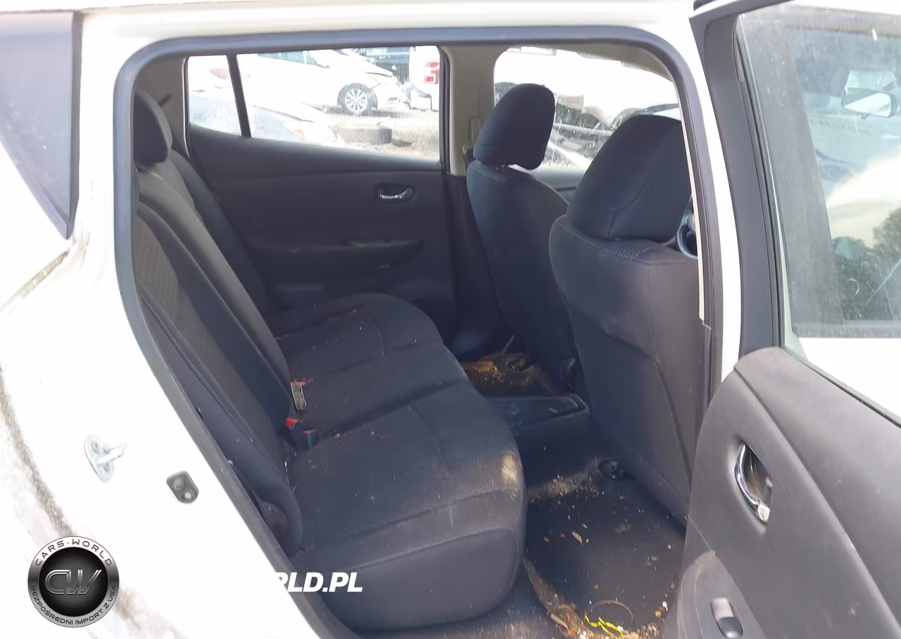 2015 Nissan Leaf S VIN:1N4AZOCPOFC324176 - 8