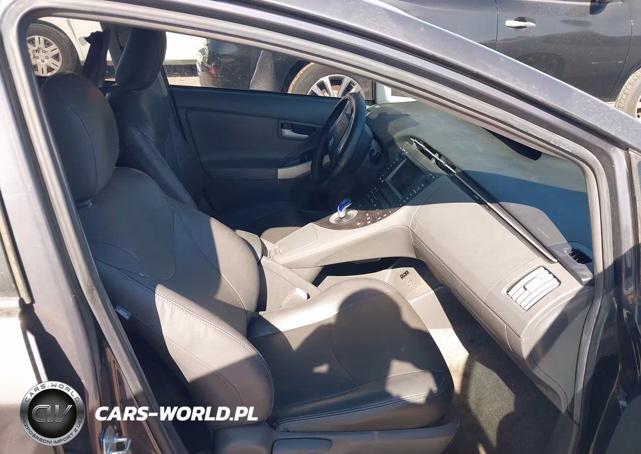 2010 Toyota Prius V VIN:JTDKN3DU7A0008929 - 5
