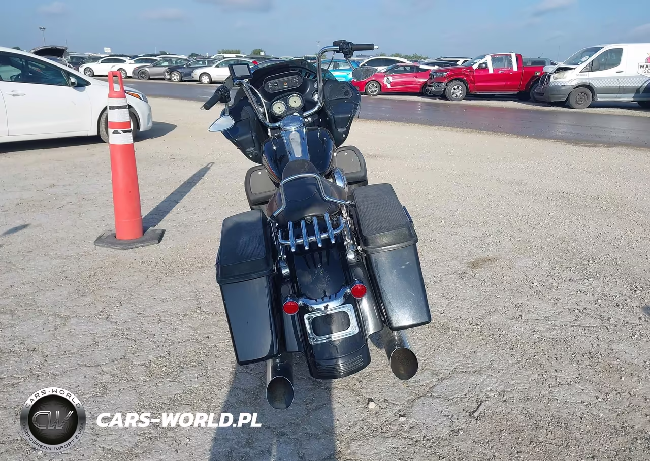 2013 Harley-Davidson Fltrx Road Glide Custom VIN:1HD1KHM17DB630865 - 6