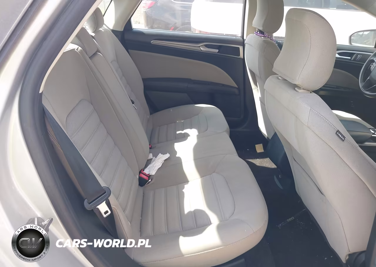 2018 Ford Fusion Hybrid S VIN:3FA6P0UUXJR100827 - 8