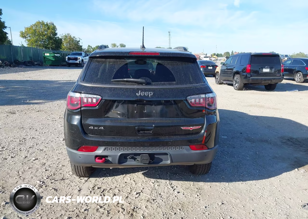 2019 Jeep Compass Trailhawk 4X4 VIN:3C4NJDDB4KT651742 - 16