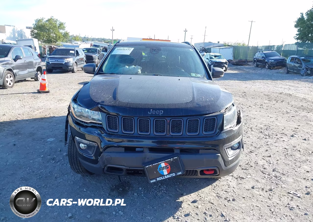 2019 Jeep Compass Trailhawk 4X4 VIN:3C4NJDDB4KT651742 - 6