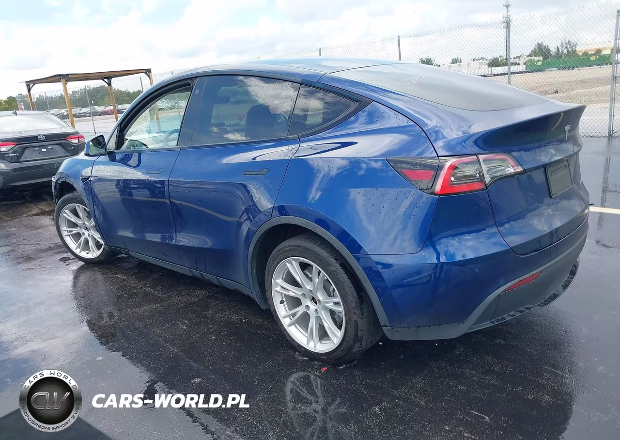 2021 Tesla Model Y Long Range Dual Motor All-Wheel Drive VIN:5YJYGDEE8MF071299 - 3