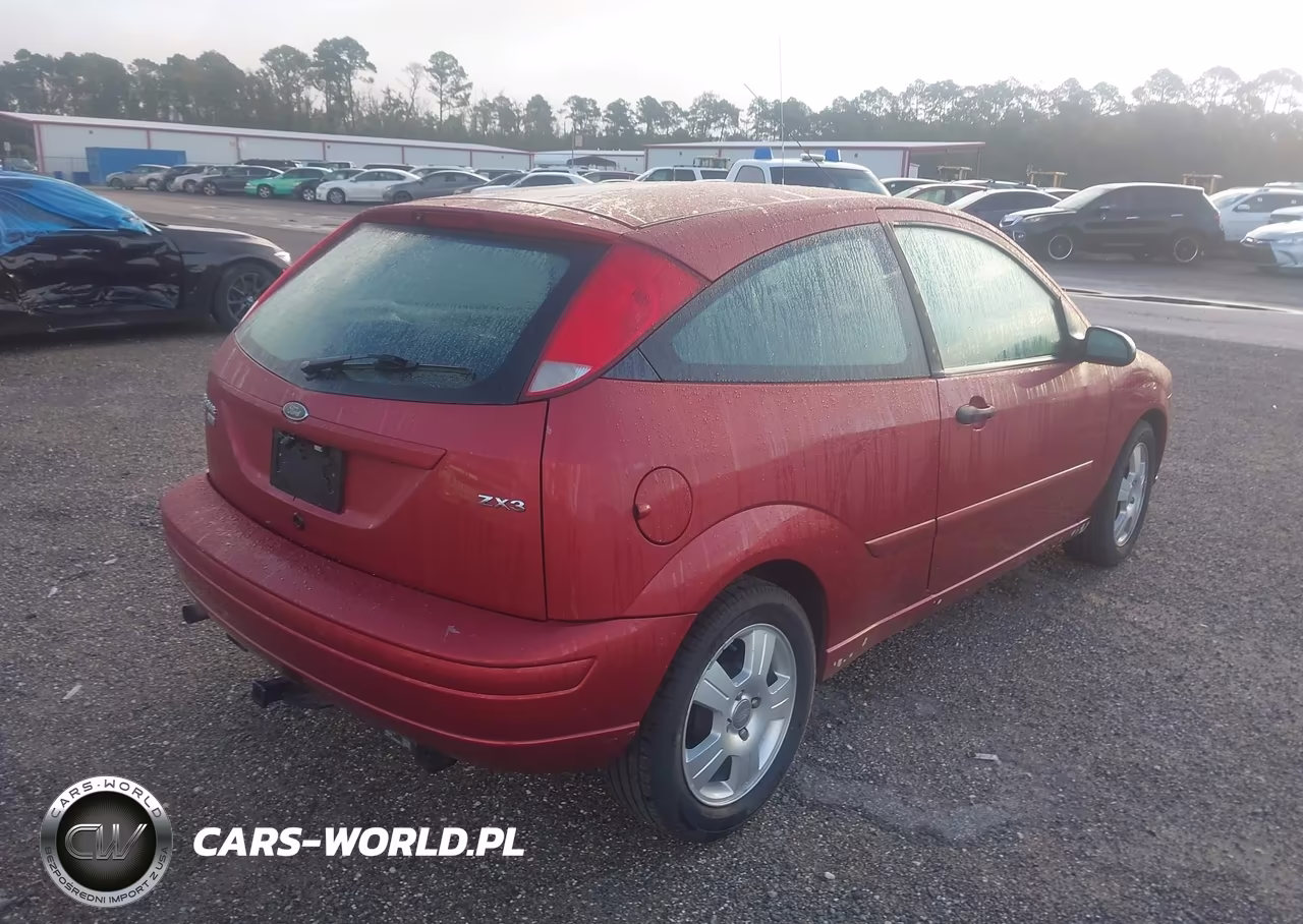2005 Ford Focus Zx3 VIN:3FAFP31N85R143289 - 4