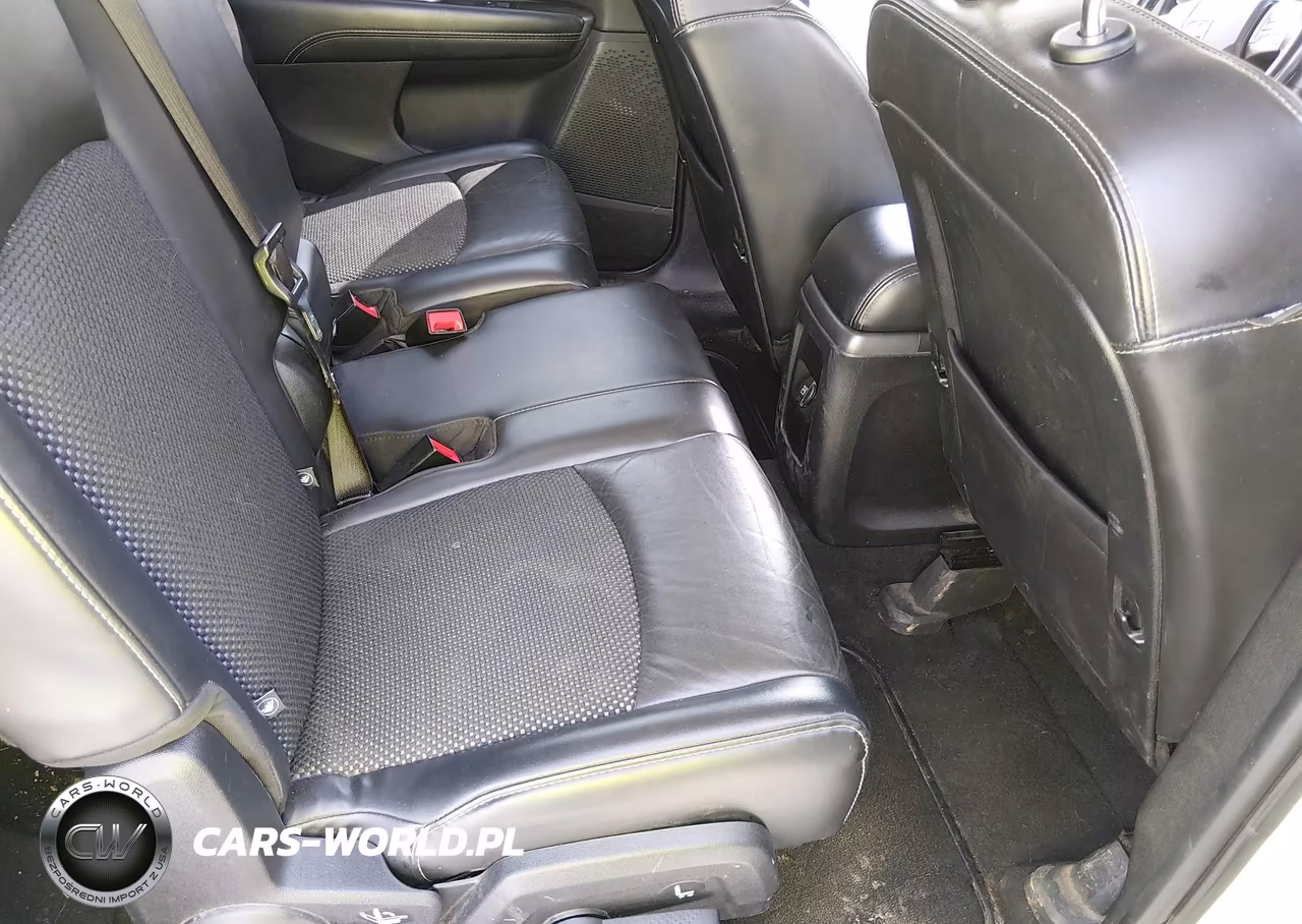 2020 Dodge Journey Crossroad VIN:3C4PDCGB4LT267158 - 8