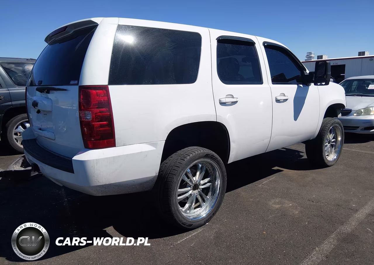 2007 Chevrolet Tahoe Lt VIN:1GNFK13027R352421 - 4
